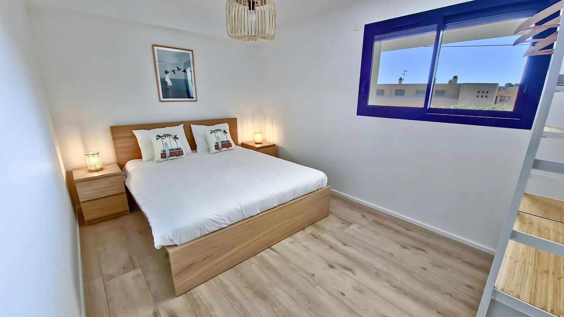 Le Duplex Charme Des Amandiers - Air Conditioning - Sea View Le Lavandou France
